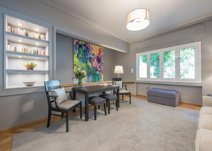 Luxurious Apartment In Kolonaki, Peridot -Homes